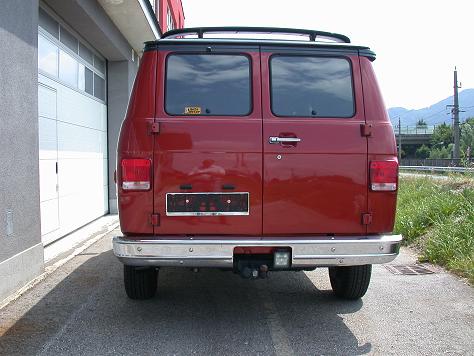 Chevrolet Sport Van